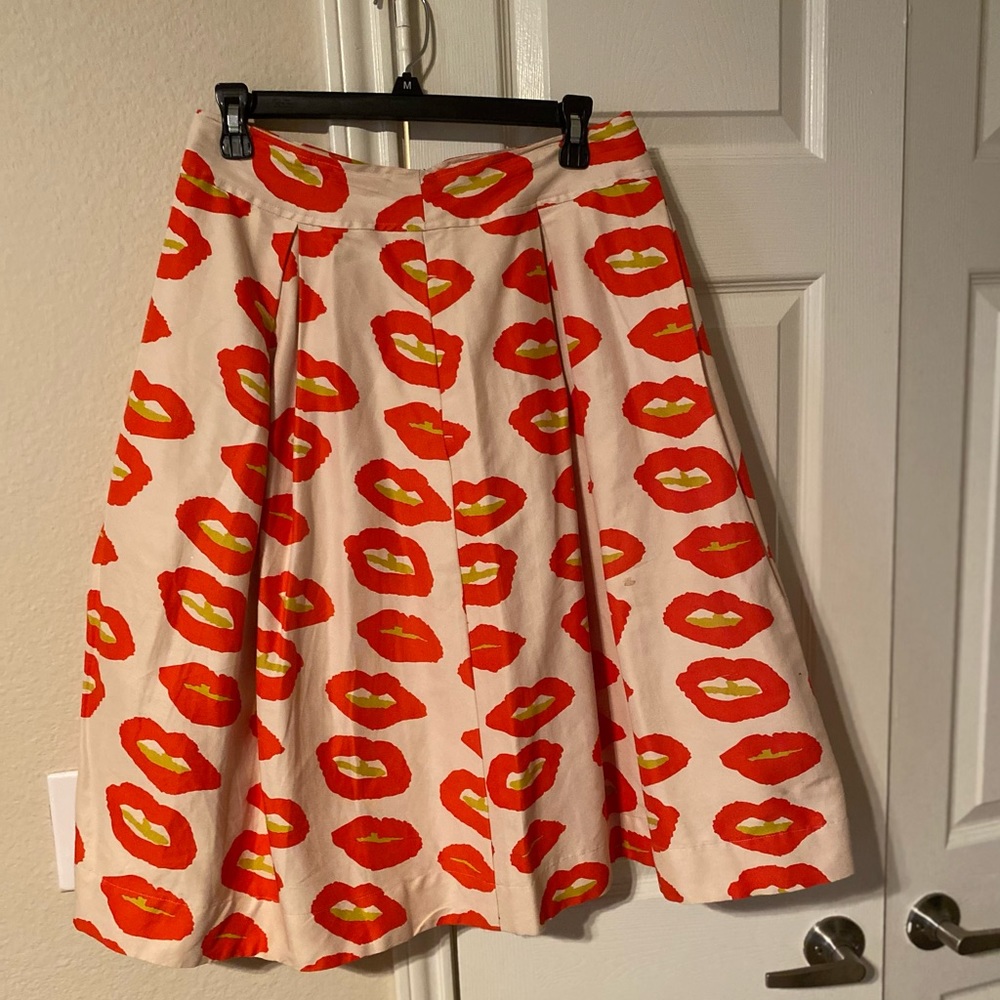 Lip Service - Essential Antwerp flare skirt. Size 38
